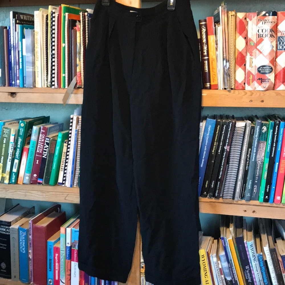 Jones NY black slacks, 6